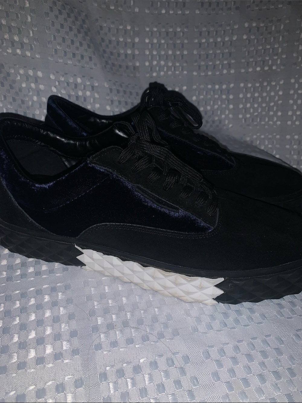 Kendall & Kylie Black Reign Platform Sneakers, suede and velvet, size 9.5.